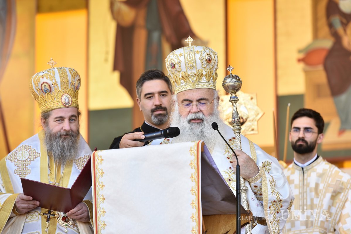 Cinstire evlavioasă a Ocrotitorului Bucureștilor pe Colina Bucuriei 313797