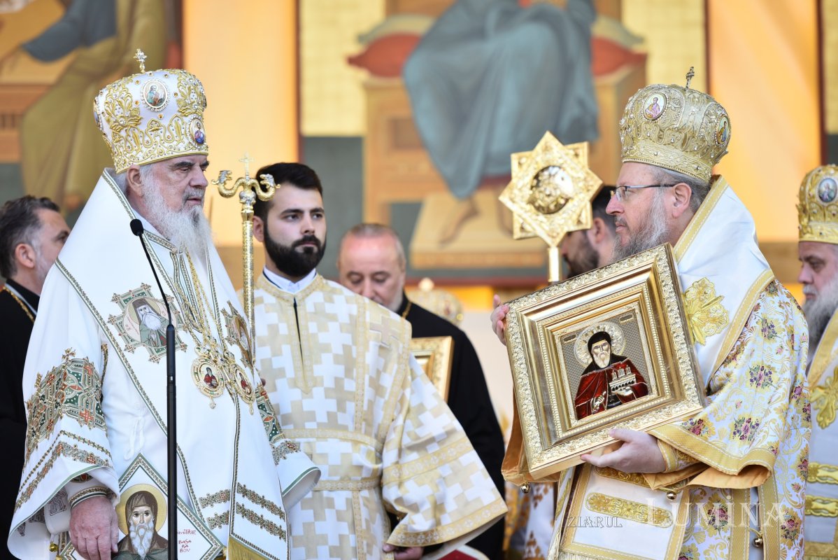 Cinstire evlavioasă a Ocrotitorului Bucureștilor pe Colina Bucuriei 313801