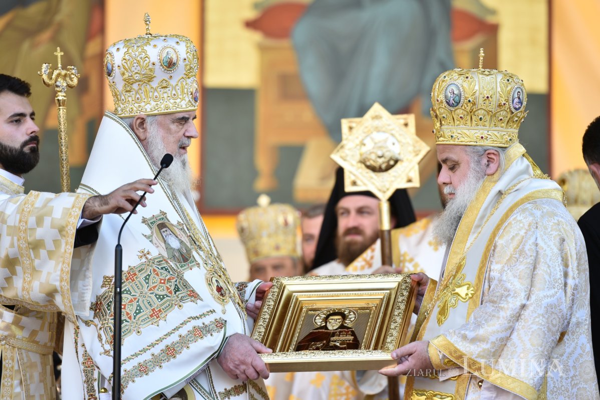 Cinstire evlavioasă a Ocrotitorului Bucureștilor pe Colina Bucuriei 313803