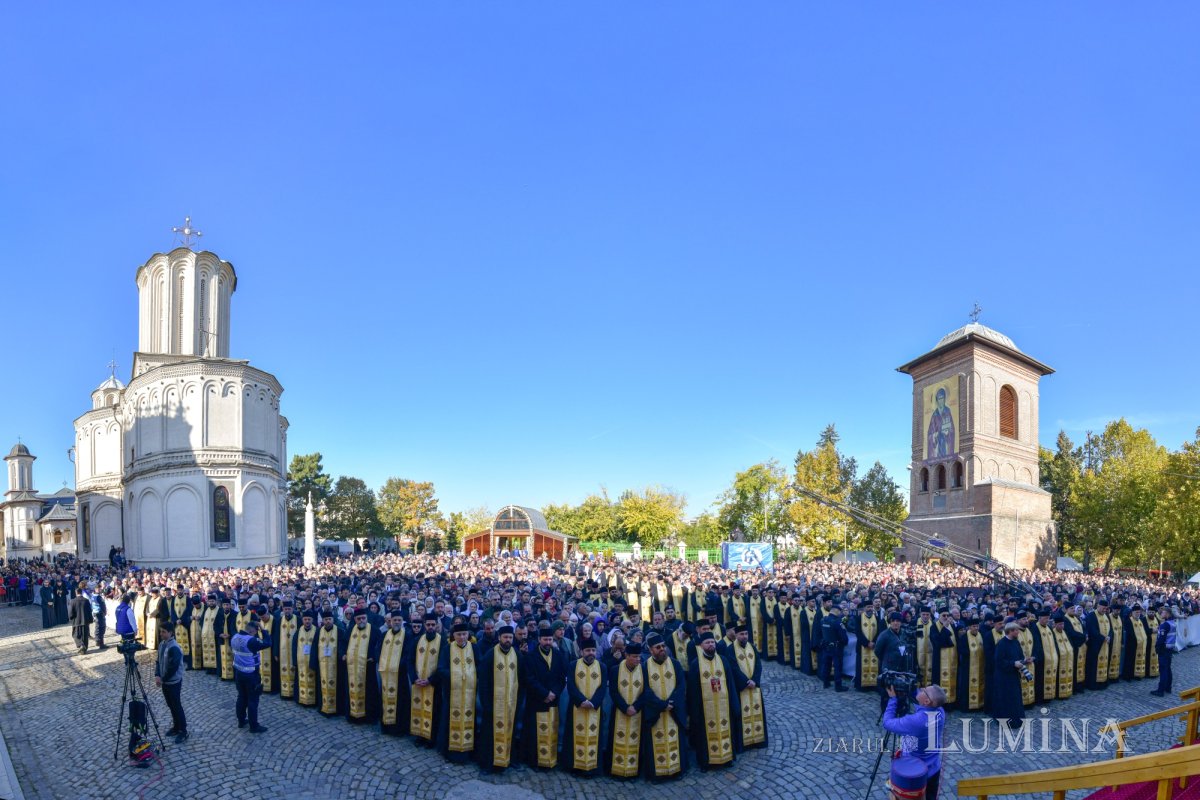 Cinstire evlavioasă a Ocrotitorului Bucureștilor pe Colina Bucuriei 313818