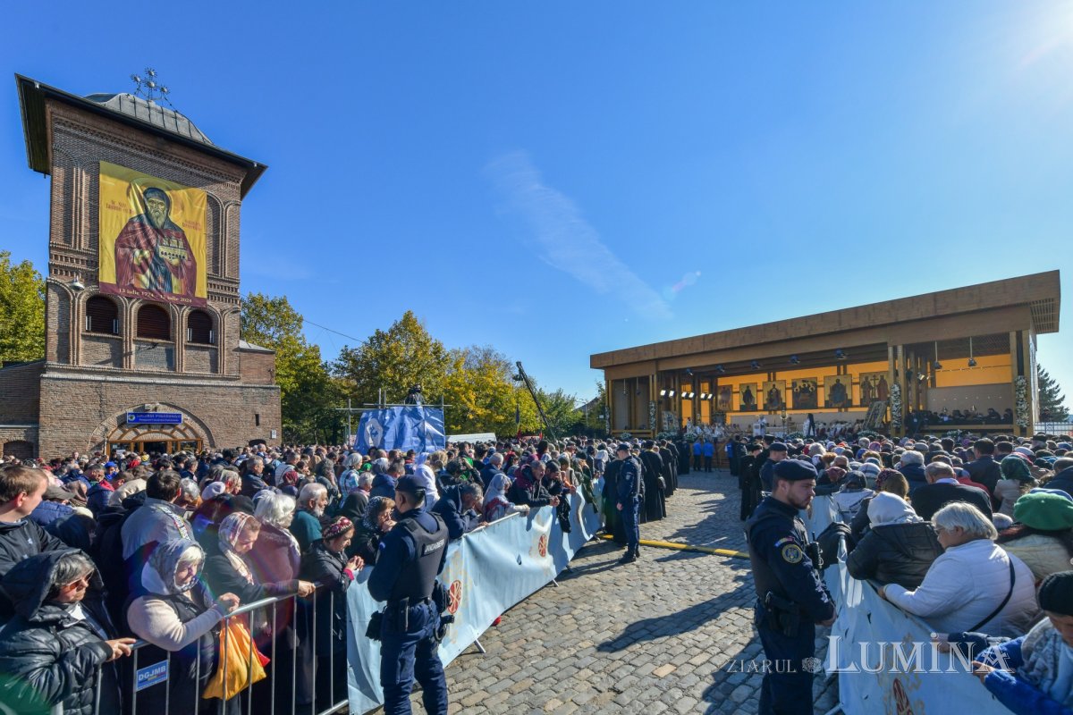 Cinstire evlavioasă a Ocrotitorului Bucureștilor pe Colina Bucuriei 313828
