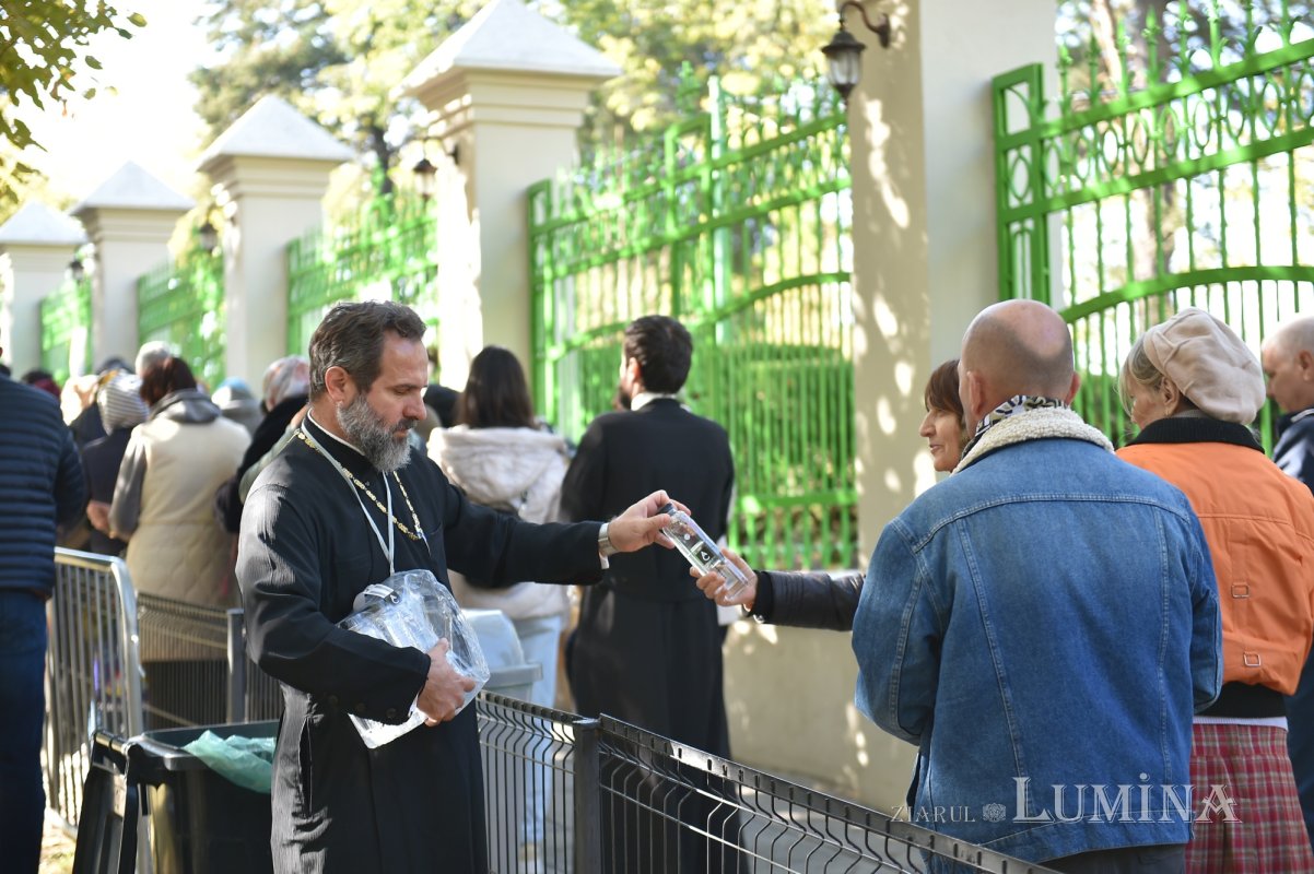 Daruri alimentare pe toată durata pelerinajului din Capitală 313629