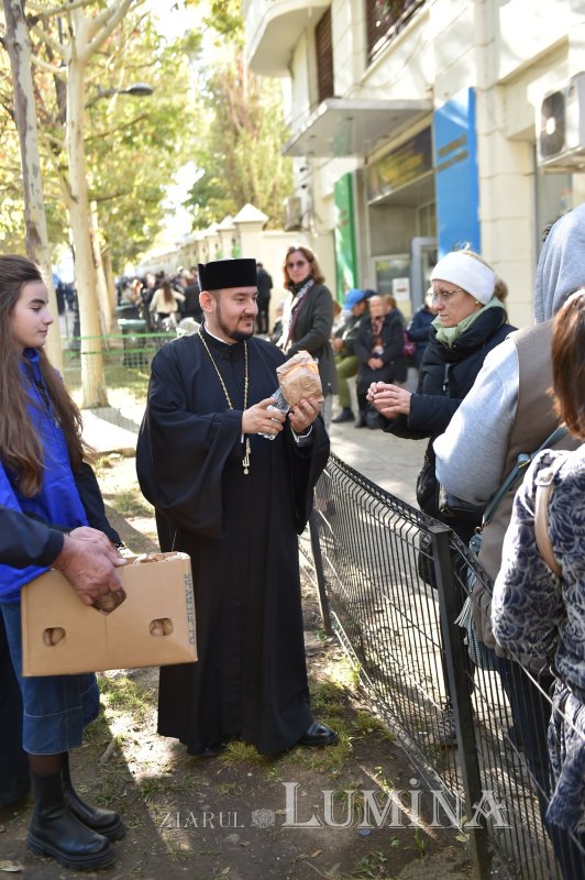 Daruri alimentare pe toată durata pelerinajului din Capitală 313631