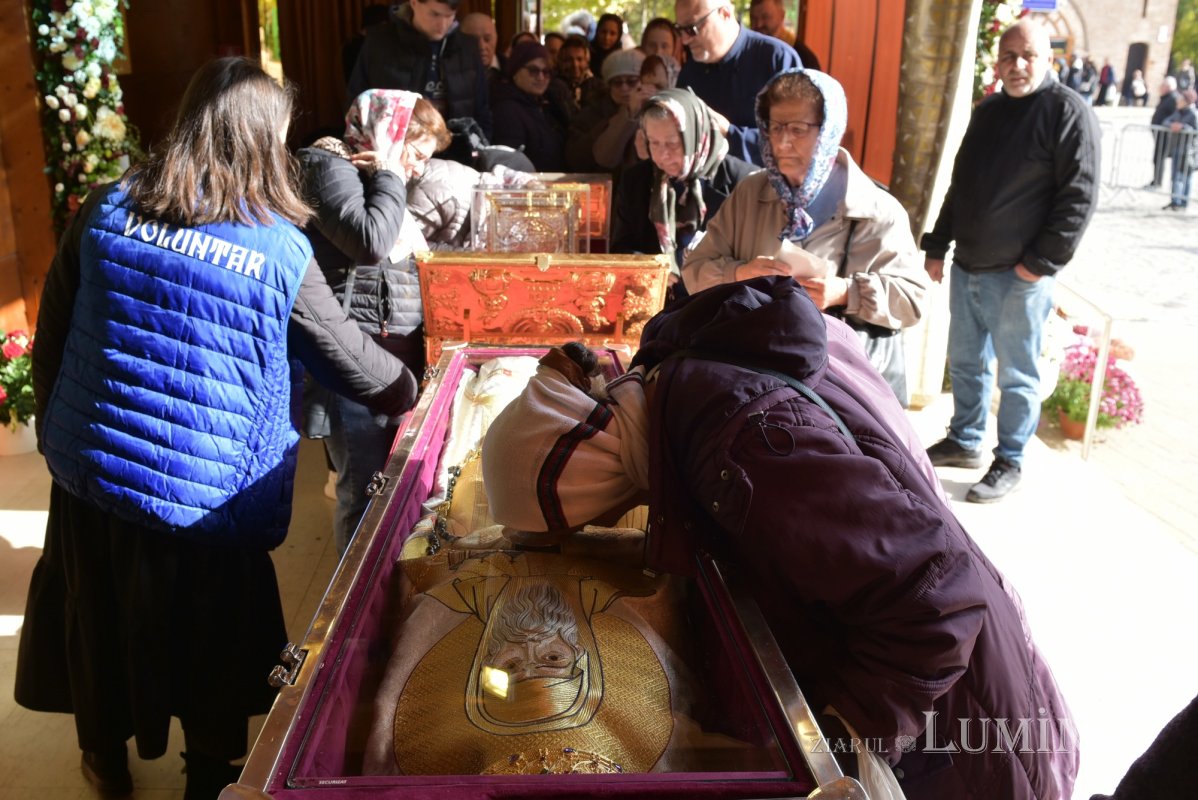 Cinstirea primului Mitropolit al Țării Românești 313934