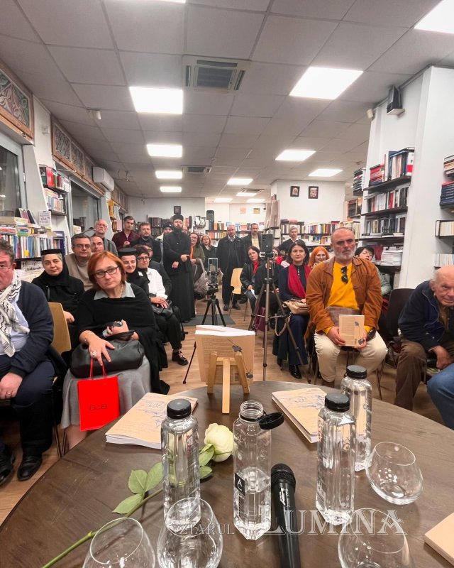 O carte despre impactul modernității și al comunismului asupra vieții monahale 314188