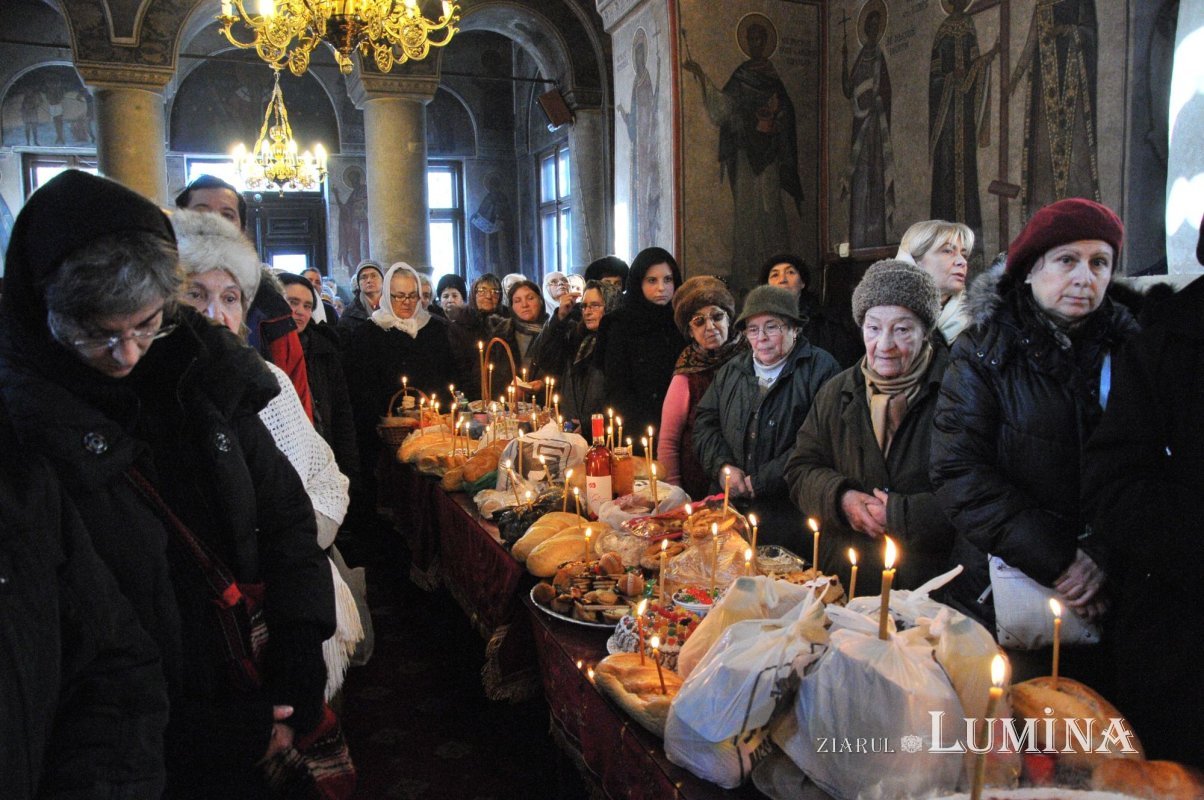 Pomenirea celor adormiţi în Domnul 314194