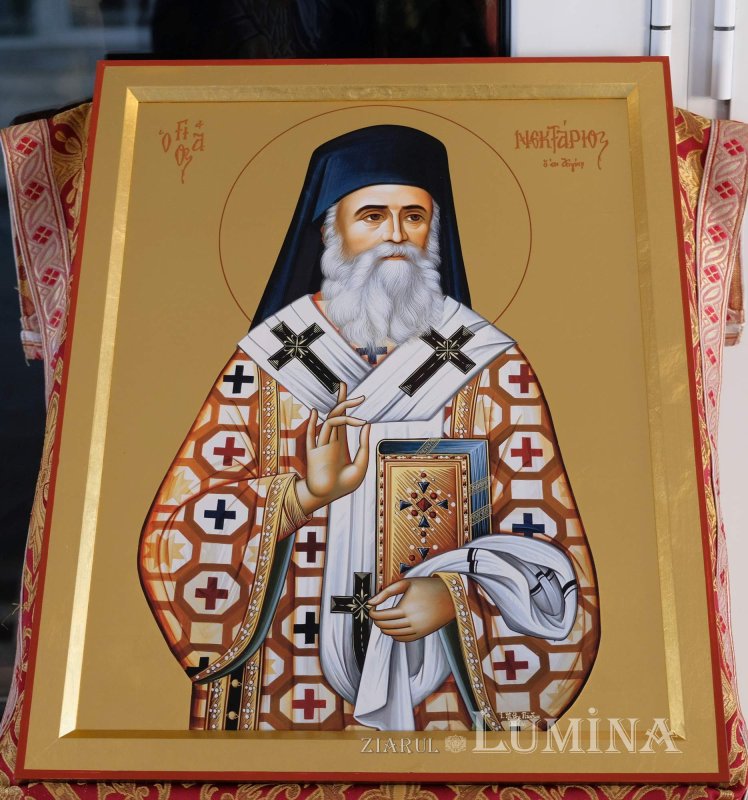 Moaștele Sfântului Nectarie pentru o capelă de spital din Capitală 315011