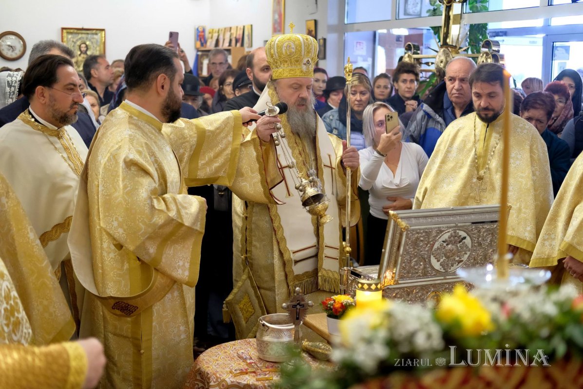 Moaștele Sfântului Nectarie pentru o capelă de spital din Capitală 315017
