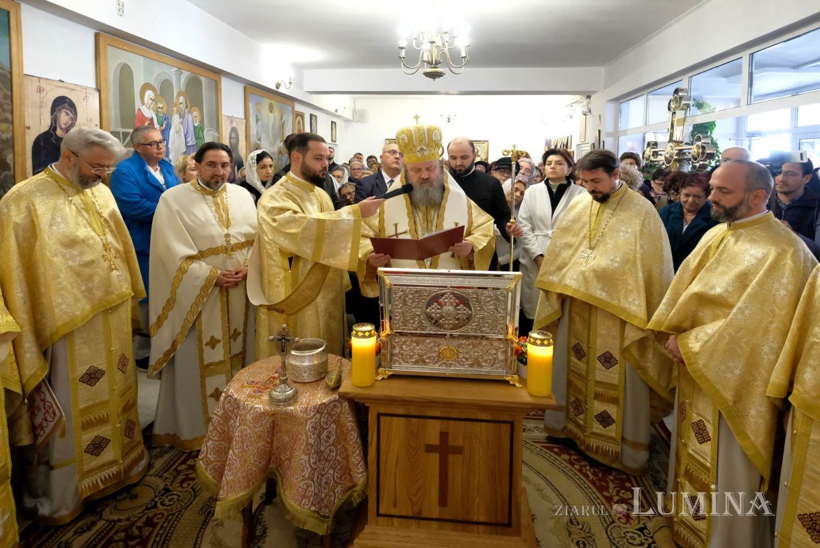 Moaștele Sfântului Nectarie pentru o capelă de spital din Capitală 315018