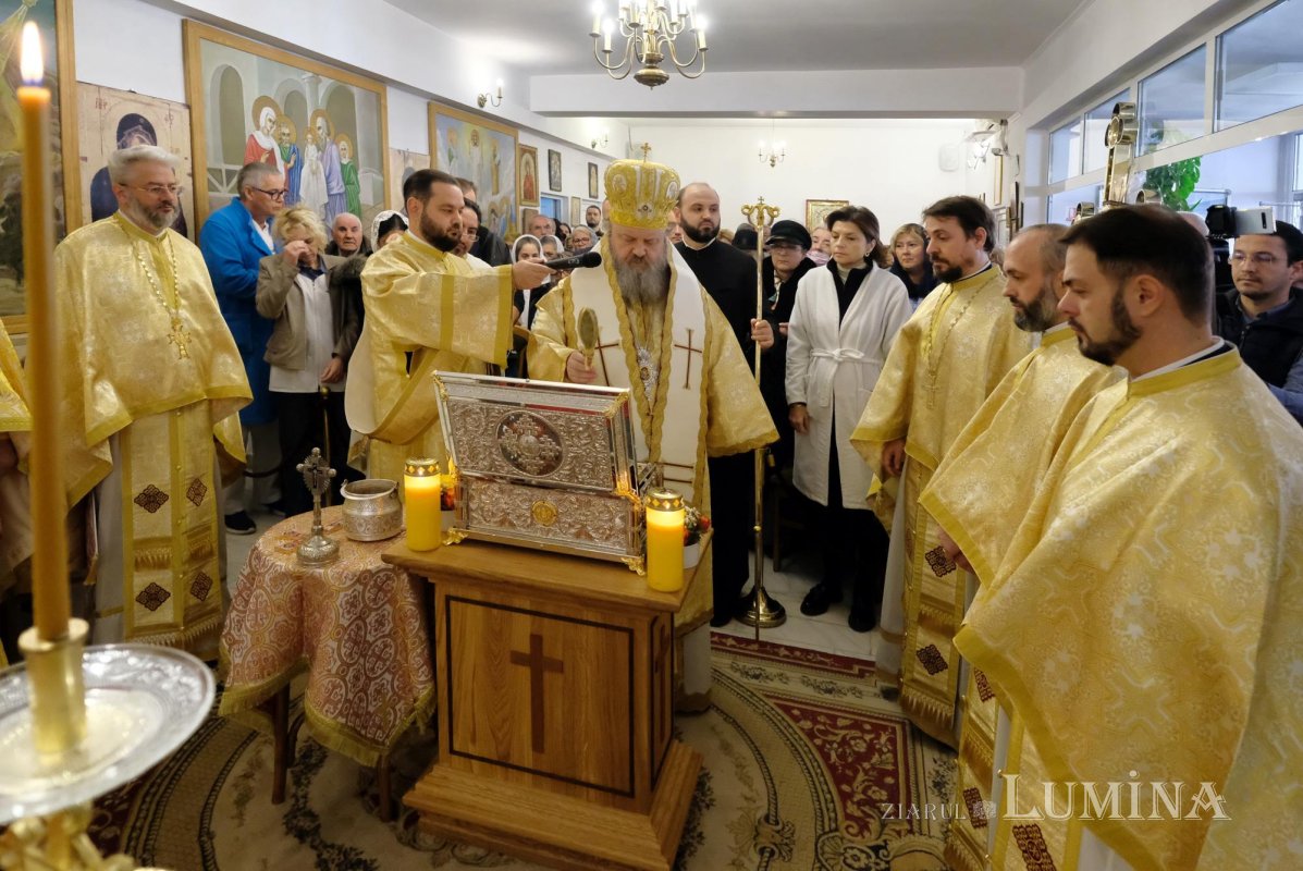 Moaștele Sfântului Nectarie pentru o capelă de spital din Capitală 315020