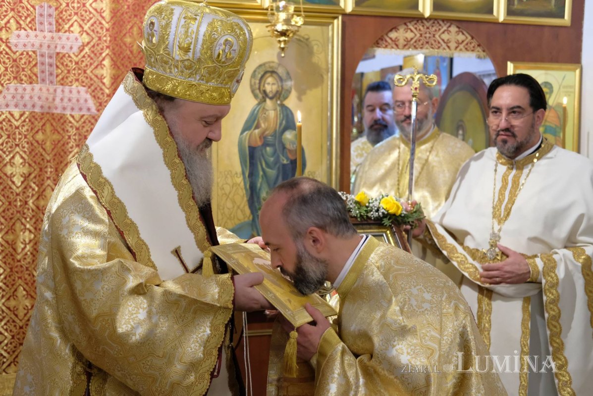 Moaștele Sfântului Nectarie pentru o capelă de spital din Capitală 315026