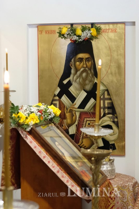 Moaștele Sfântului Nectarie pentru o capelă de spital din Capitală 315041