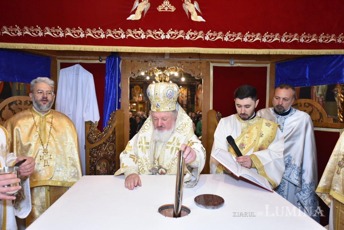 A fost sfințită capela Spitalului „Victor Babeș” din București 315365