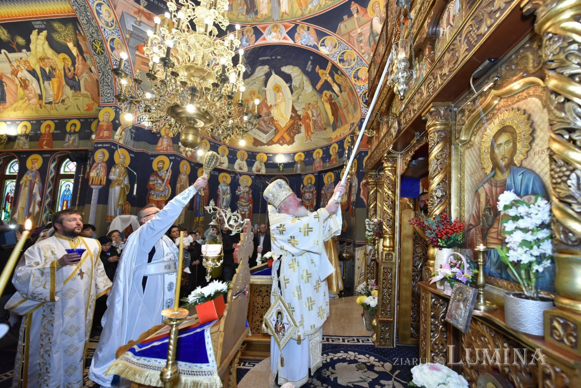 A fost sfințită capela Spitalului „Victor Babeș” din București 315372