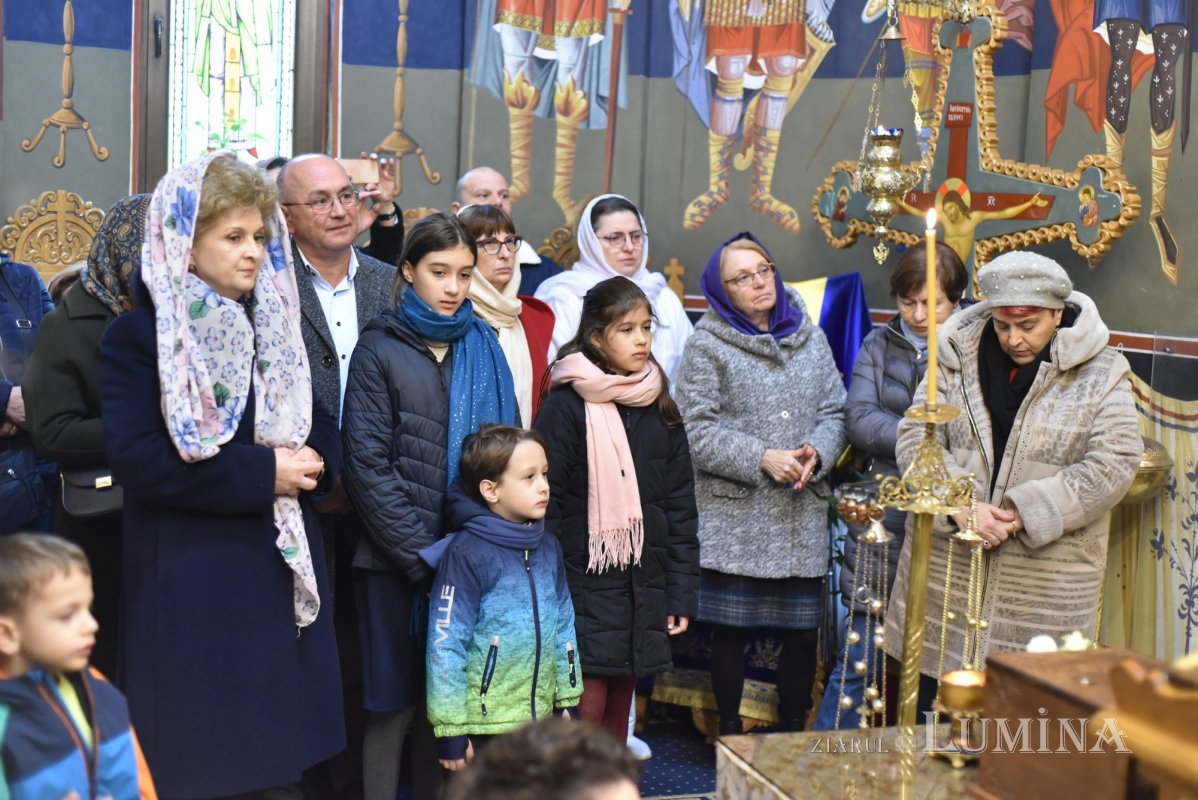 A fost sfințită capela Spitalului „Victor Babeș” din București 315375