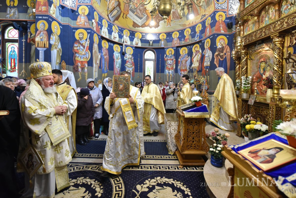 A fost sfințită capela Spitalului „Victor Babeș” din București 315383