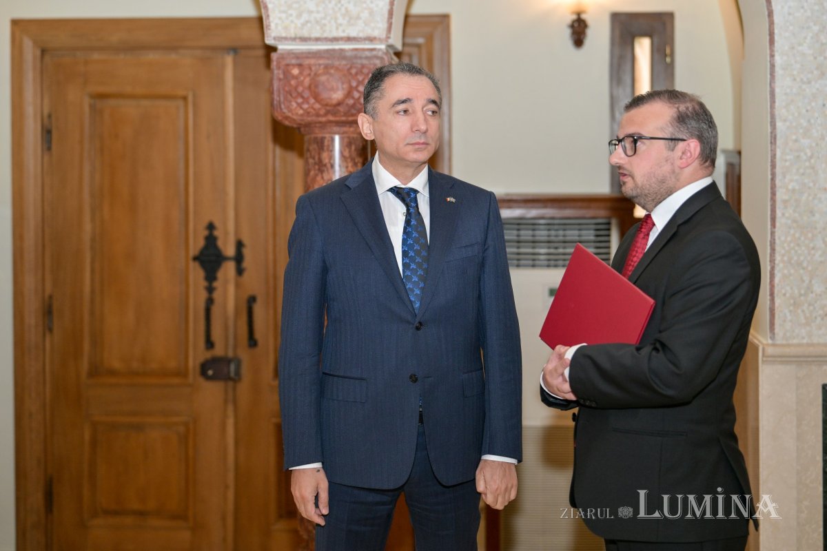 Ambasadorul Azerbaidjanului în vizită la Patriarhia Română 316043