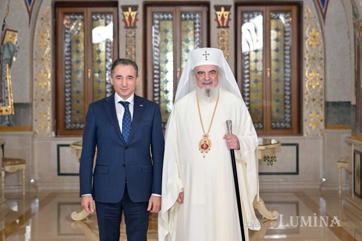 Ambasadorul Azerbaidjanului în vizită la Patriarhia Română 316057