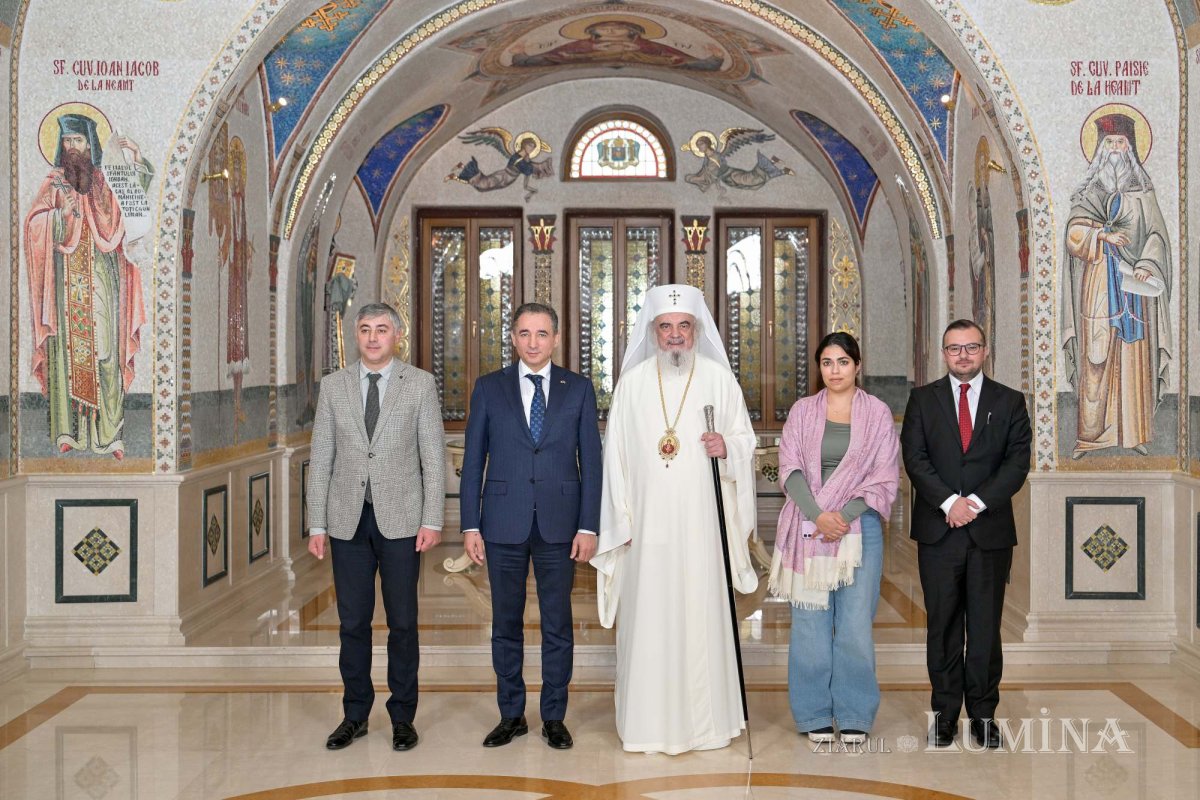 Ambasadorul Azerbaidjanului în vizită la Patriarhia Română 316058