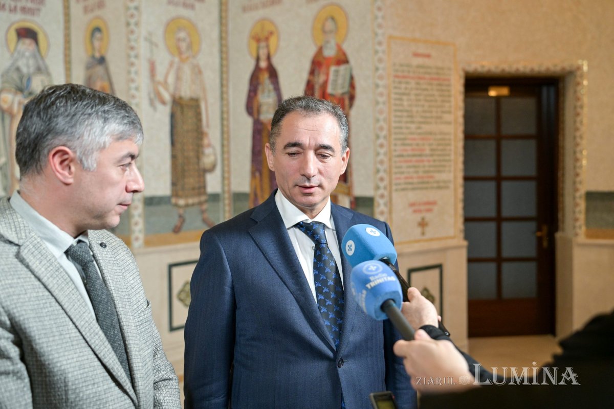 Ambasadorul Azerbaidjanului în vizită la Patriarhia Română 316059