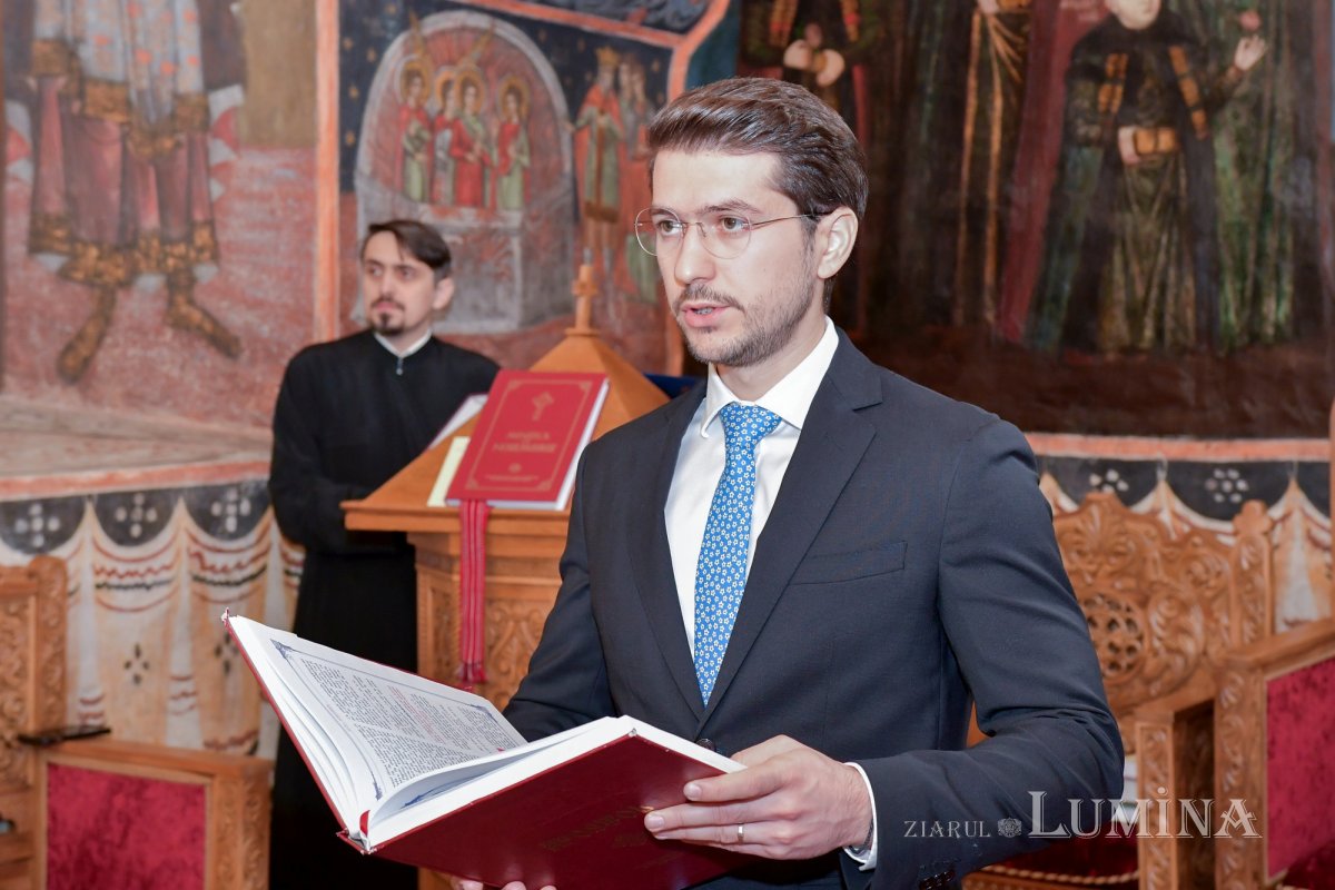 Intrarea în biserică a Maicii Domnului celebrată la Reședința Patriarhală 316499