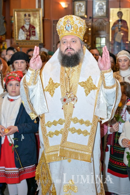 O nouă raclă pentru moaștele Sfântului Cuvios Antonie de la Iezerul Vâlcii 316602