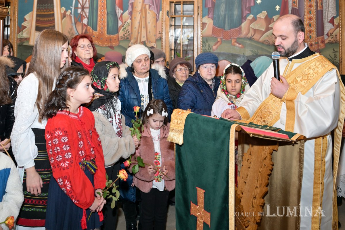 O nouă raclă pentru moaștele Sfântului Cuvios Antonie de la Iezerul Vâlcii 316612