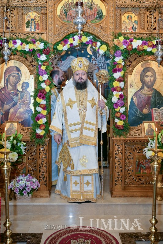 O nouă raclă pentru moaștele Sfântului Cuvios Antonie de la Iezerul Vâlcii 316627