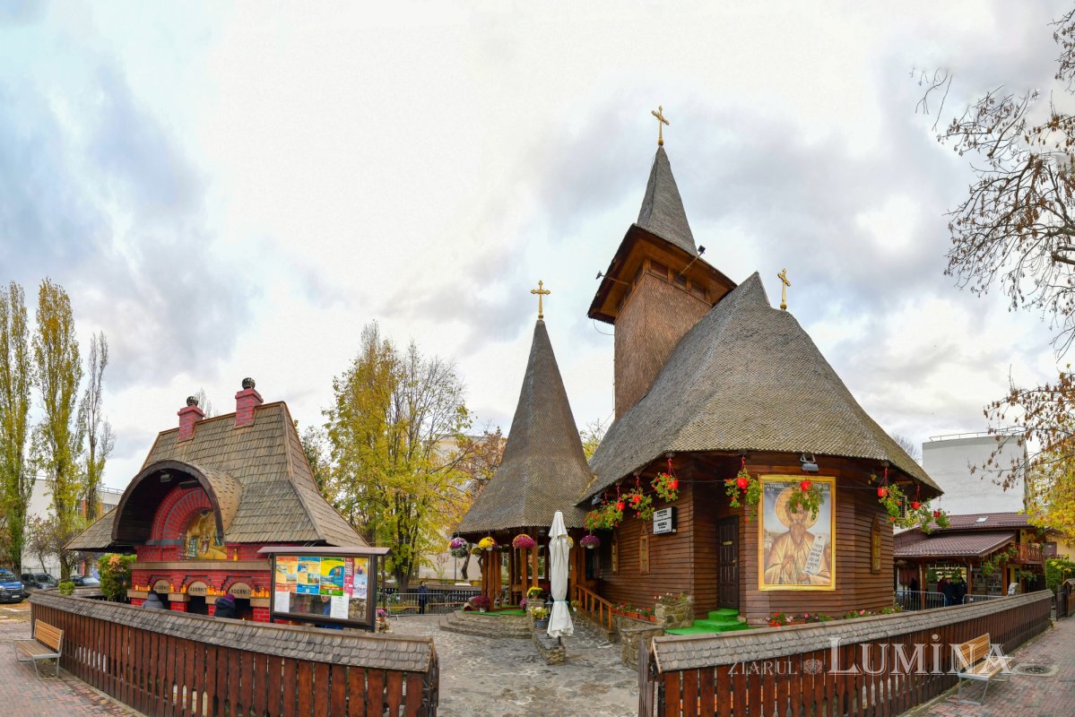 O nouă raclă pentru moaștele Sfântului Cuvios Antonie de la Iezerul Vâlcii 316632