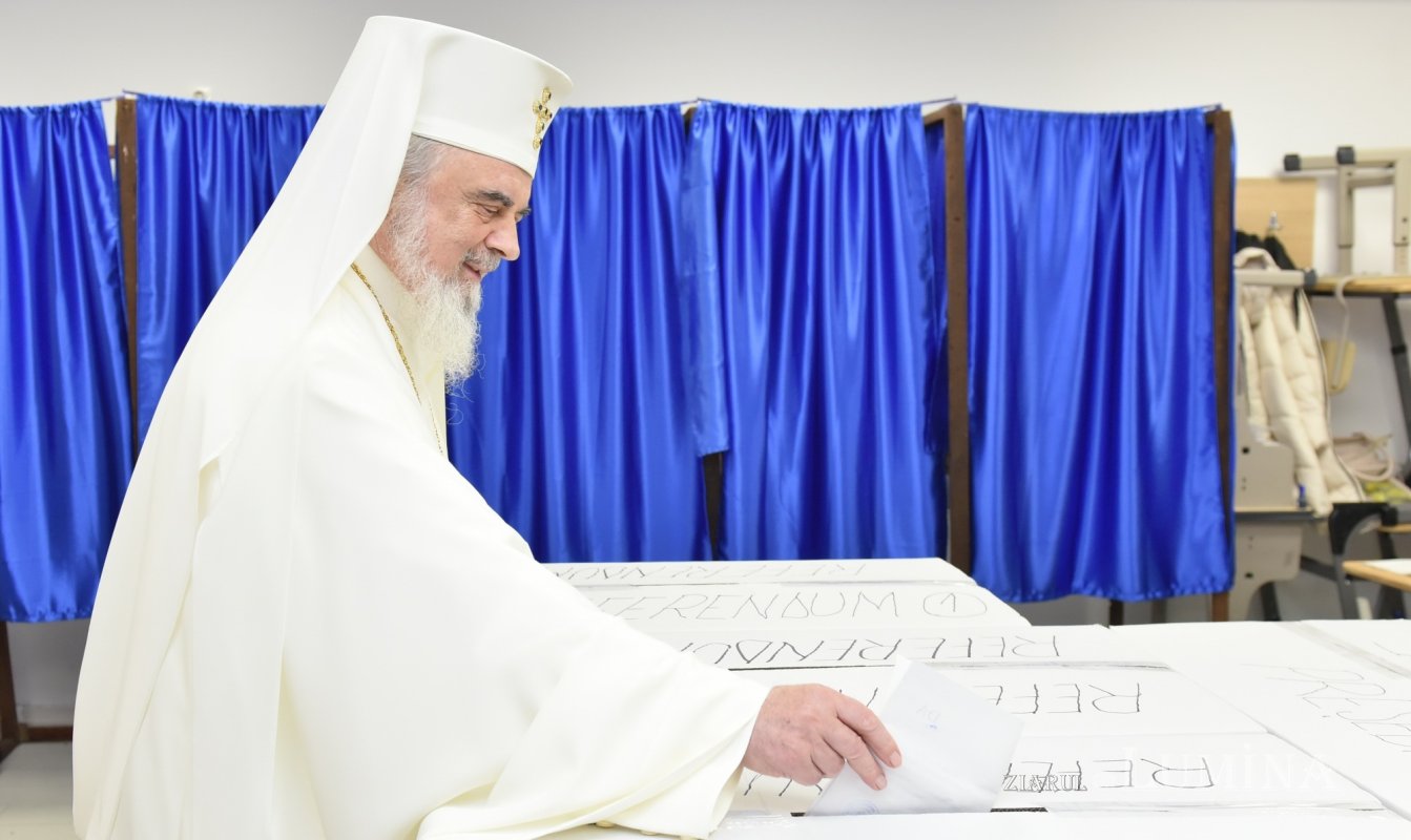 Patriarhul României a votat la alegerile prezidenţiale 316702