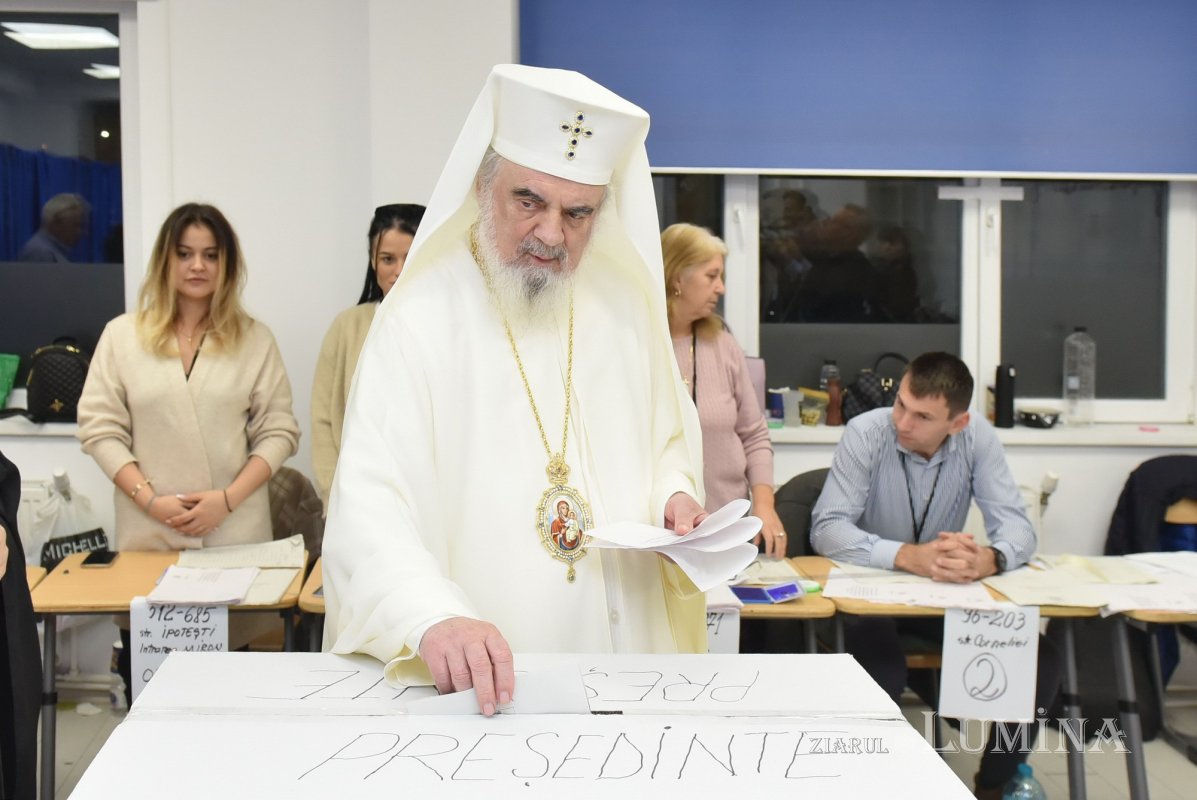 Patriarhul României a votat la alegerile prezidenţiale 316752