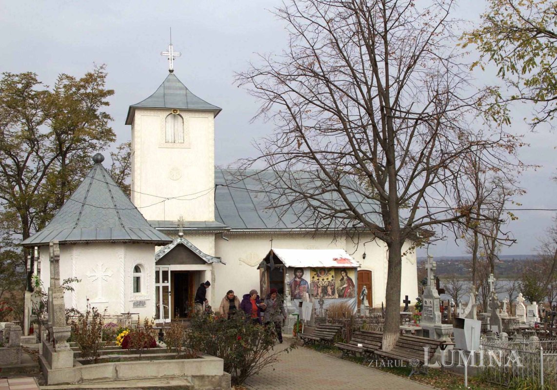 „Sfânta noastră Ecaterina nu cred că vrea atât de multe osteneli materiale” 315989