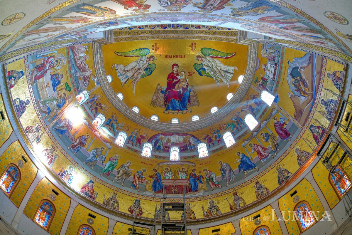 Catedrala Mântuirii Neamului la ceas aniversar 316646