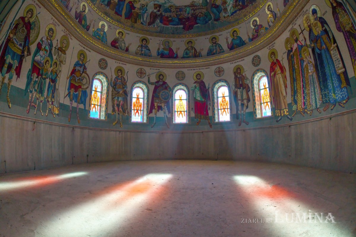 Catedrala Mântuirii Neamului la ceas aniversar 316653