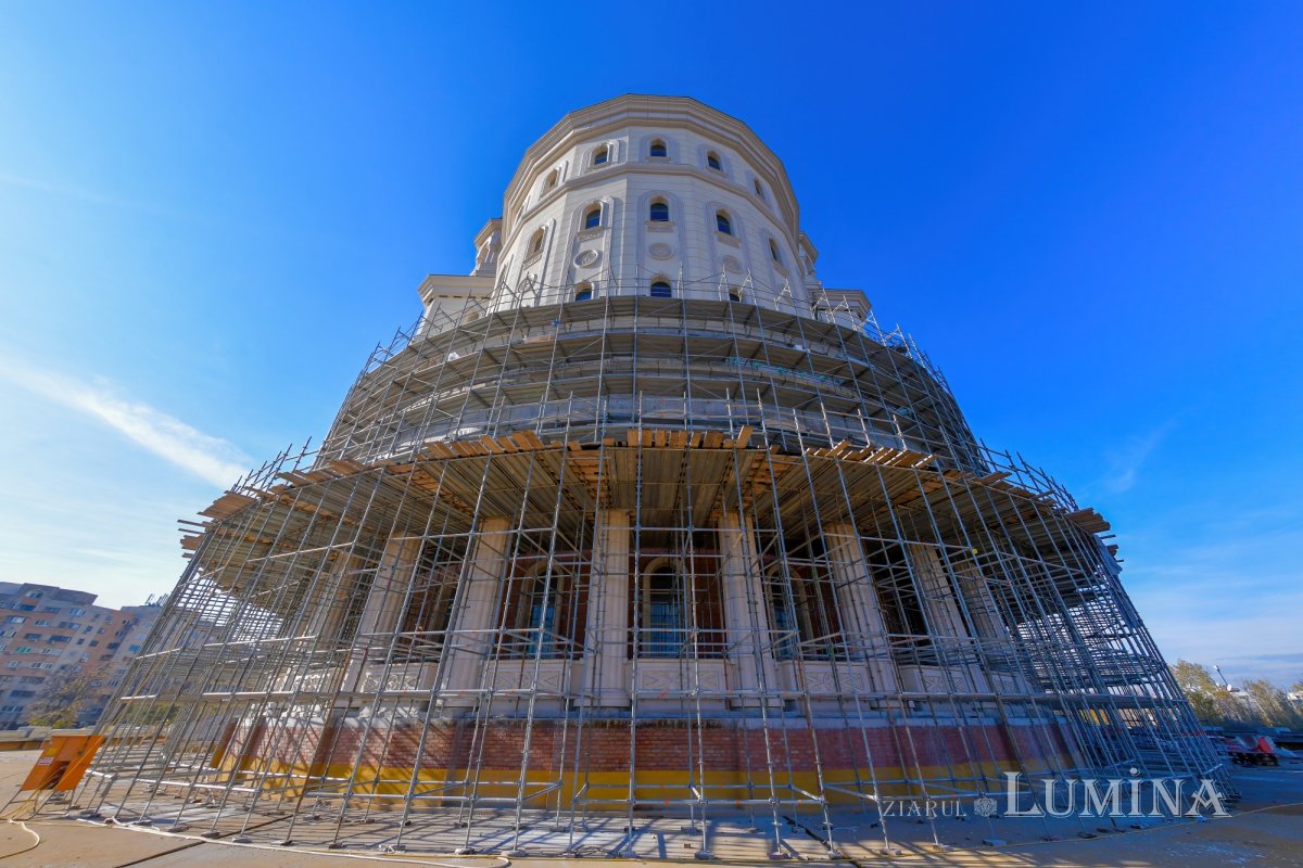 Catedrala Mântuirii Neamului la ceas aniversar 316663