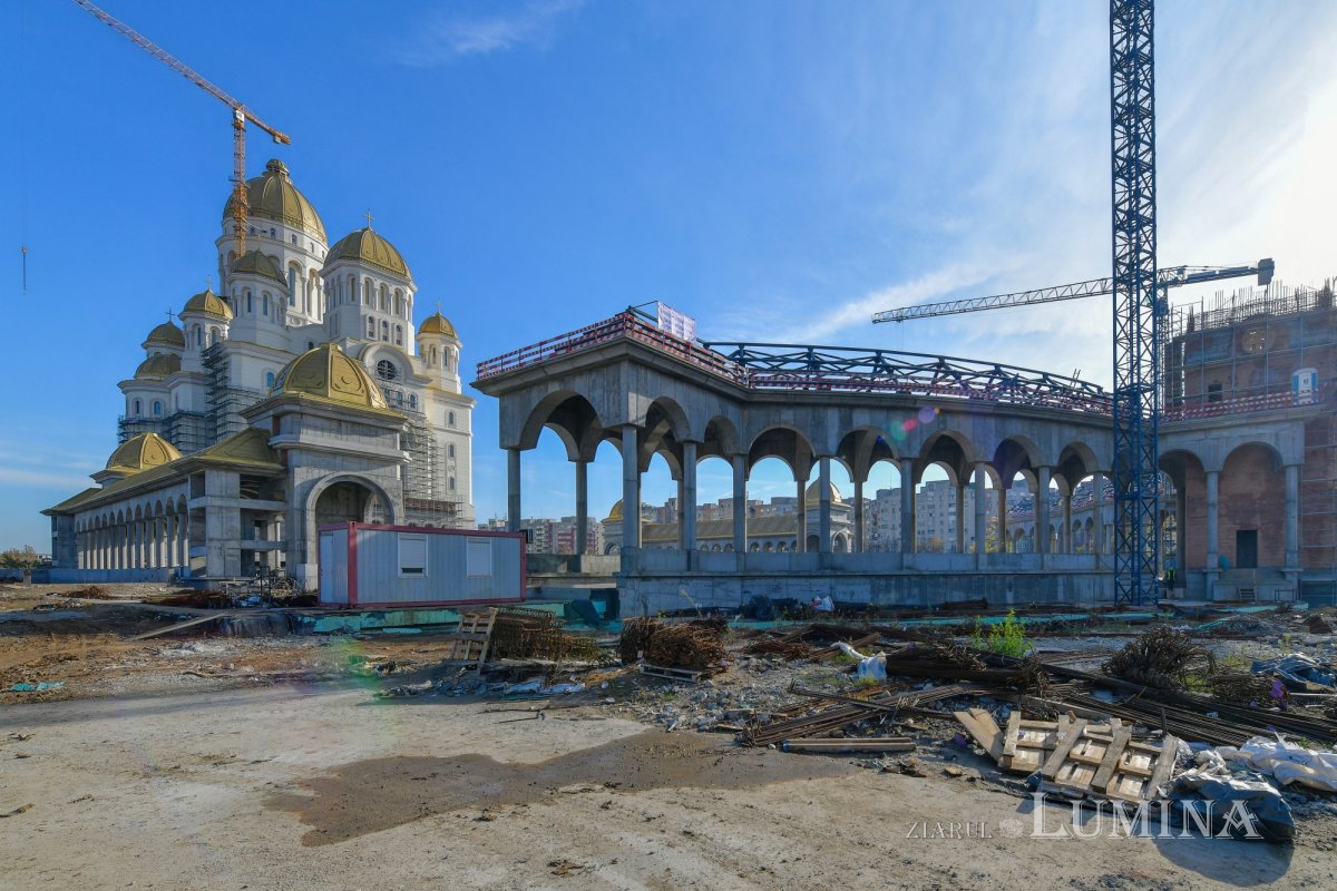 Catedrala Mântuirii Neamului la ceas aniversar 316665