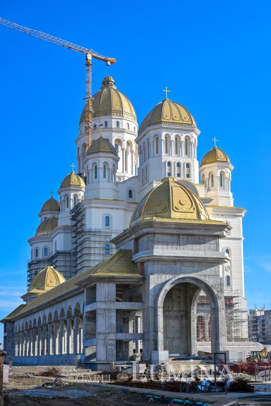 Catedrala Mântuirii Neamului la ceas aniversar 316682