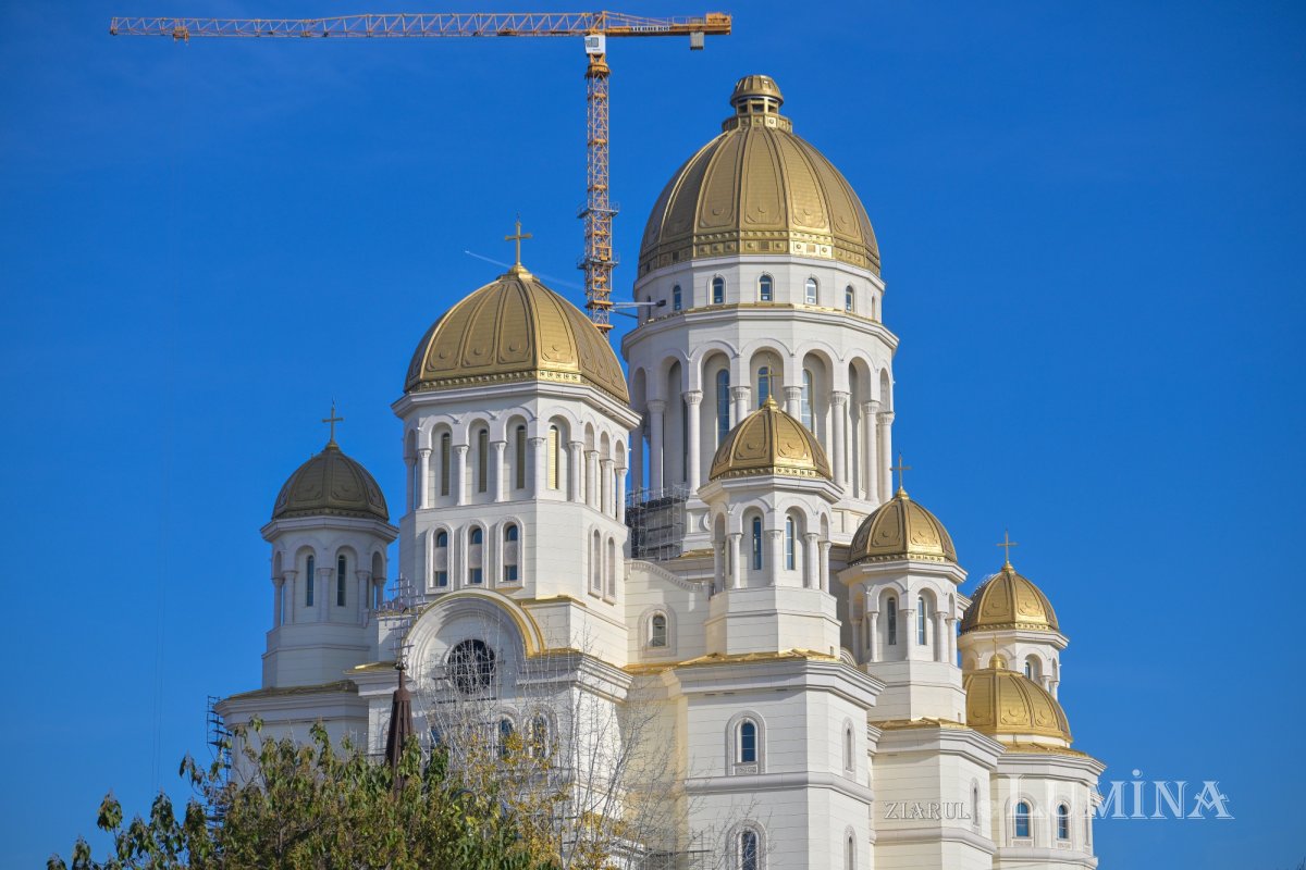 Catedrala Mântuirii Neamului la ceas aniversar 316684