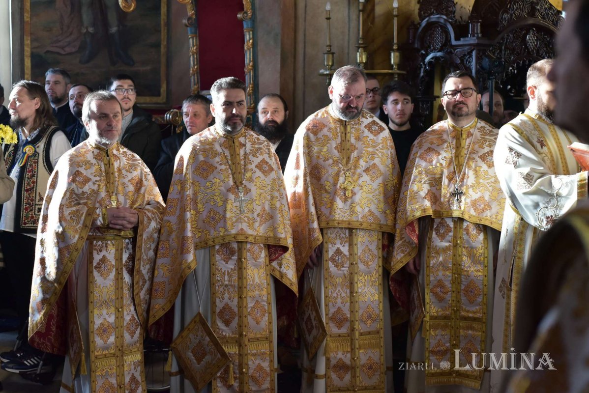 Paraclisul universitar „Sfânta Ecaterina” și-a sărbătorit hramul 316733