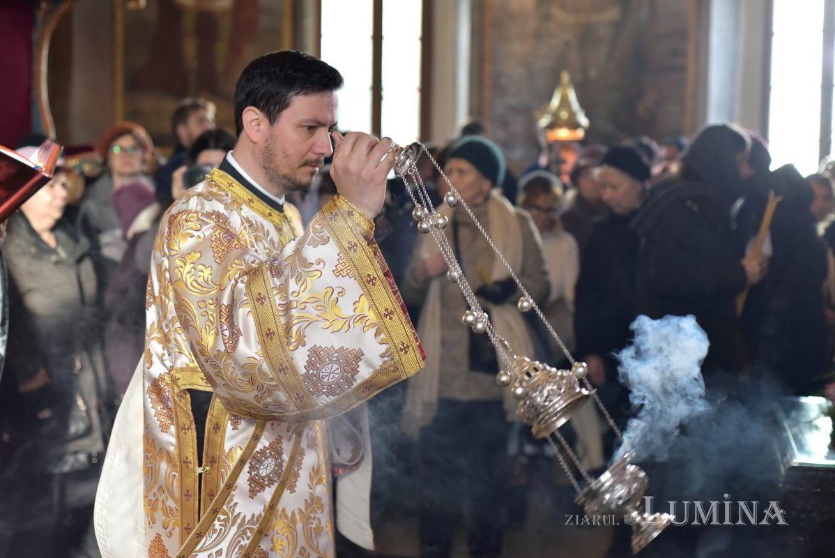 Paraclisul universitar „Sfânta Ecaterina” și-a sărbătorit hramul 316738