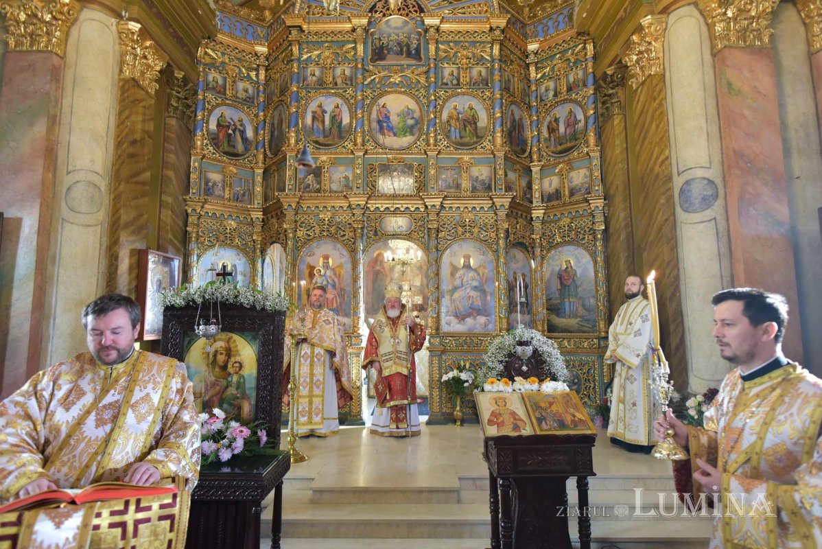 Paraclisul universitar „Sfânta Ecaterina” și-a sărbătorit hramul 316739