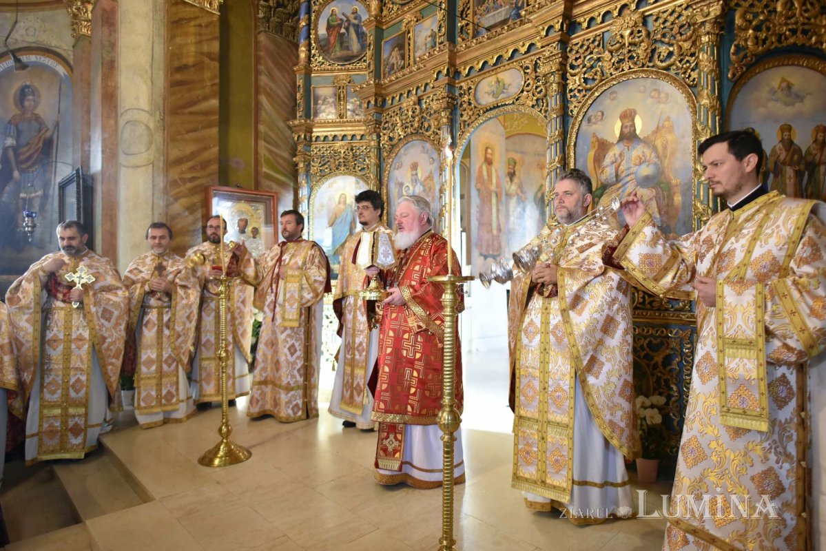 Paraclisul universitar „Sfânta Ecaterina” și-a sărbătorit hramul 316744