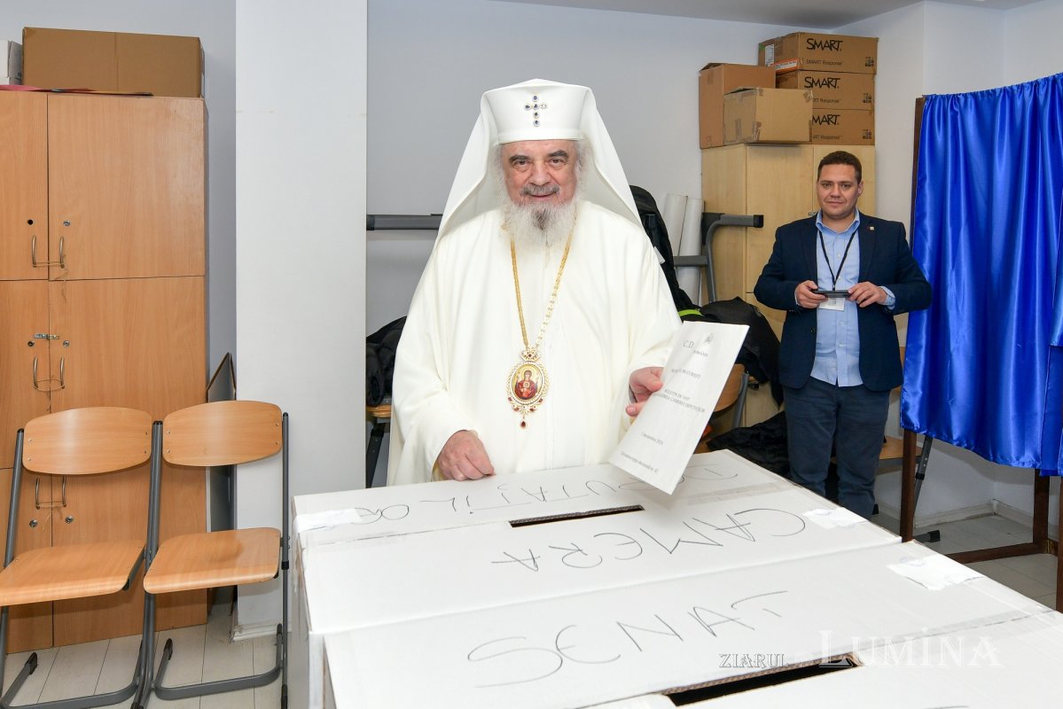 Patriarhul României a votat la alegerile parlamentare 317439