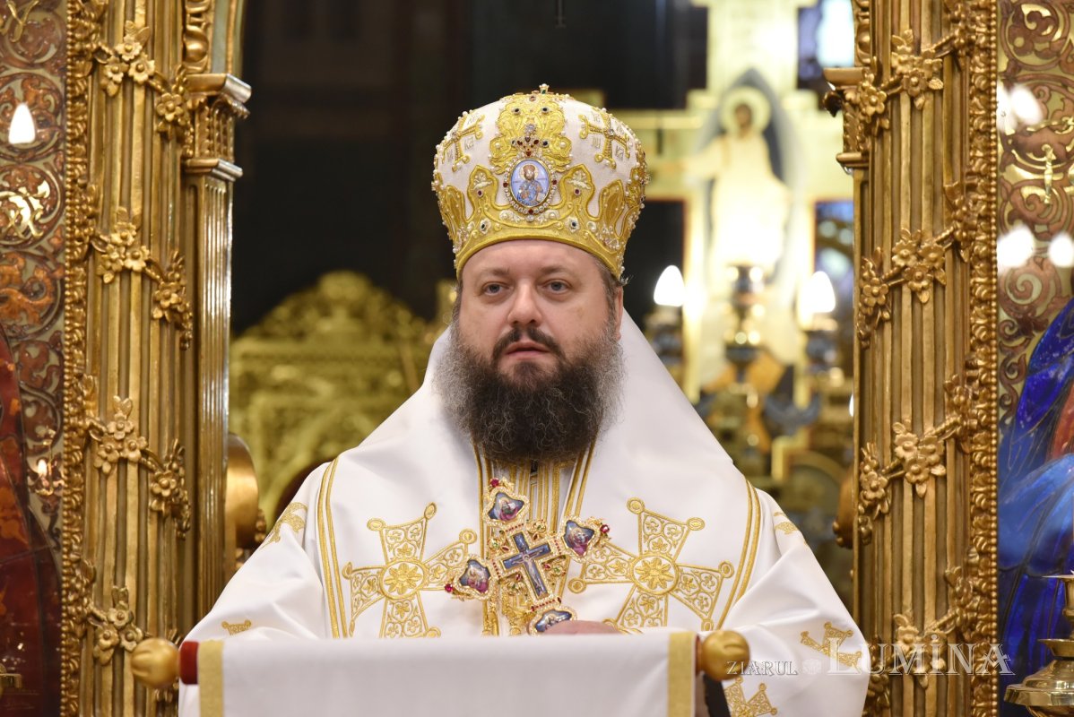 Rugăciune pe Dealul Patriarhiei la ceas de sărbătoare a poporului român 317379