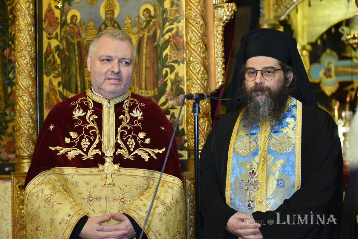 Moaștele Sfântului Ioan Botezătorul la Biserica „Sfântul Gheorghe”-Nou 317786