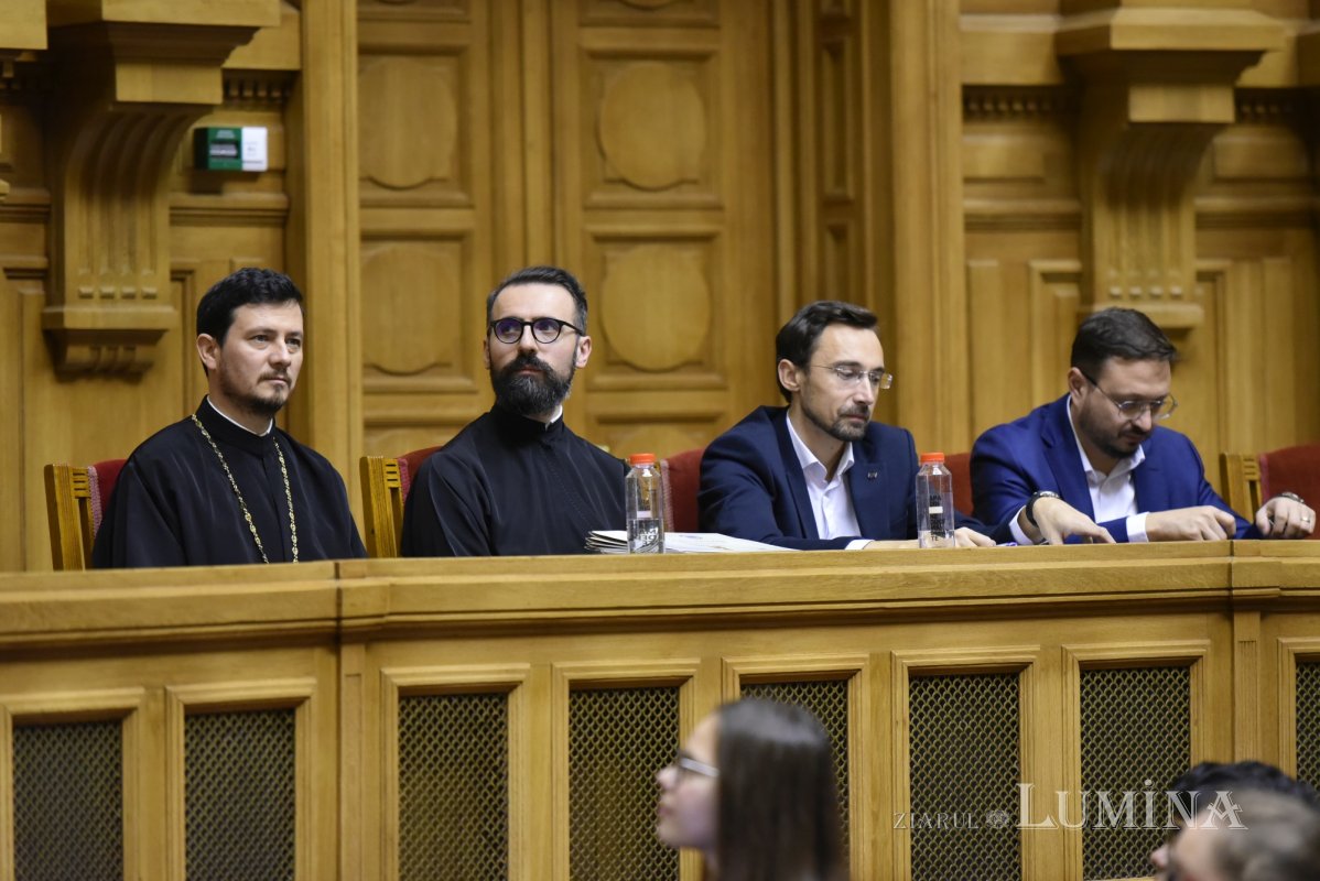 Spectacolul „Sfântul Nicolae în mijlocul copiilor” pe Dealul Patriarhiei 317904