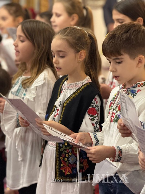 Concert de colinde la o parohie din Capitală 318061