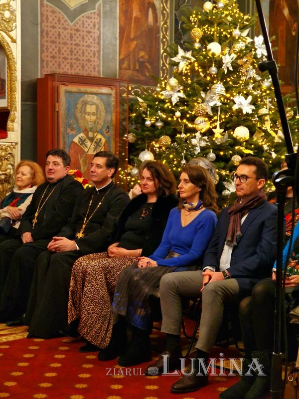 Concert de colinde la Biserica Albă din București 318258