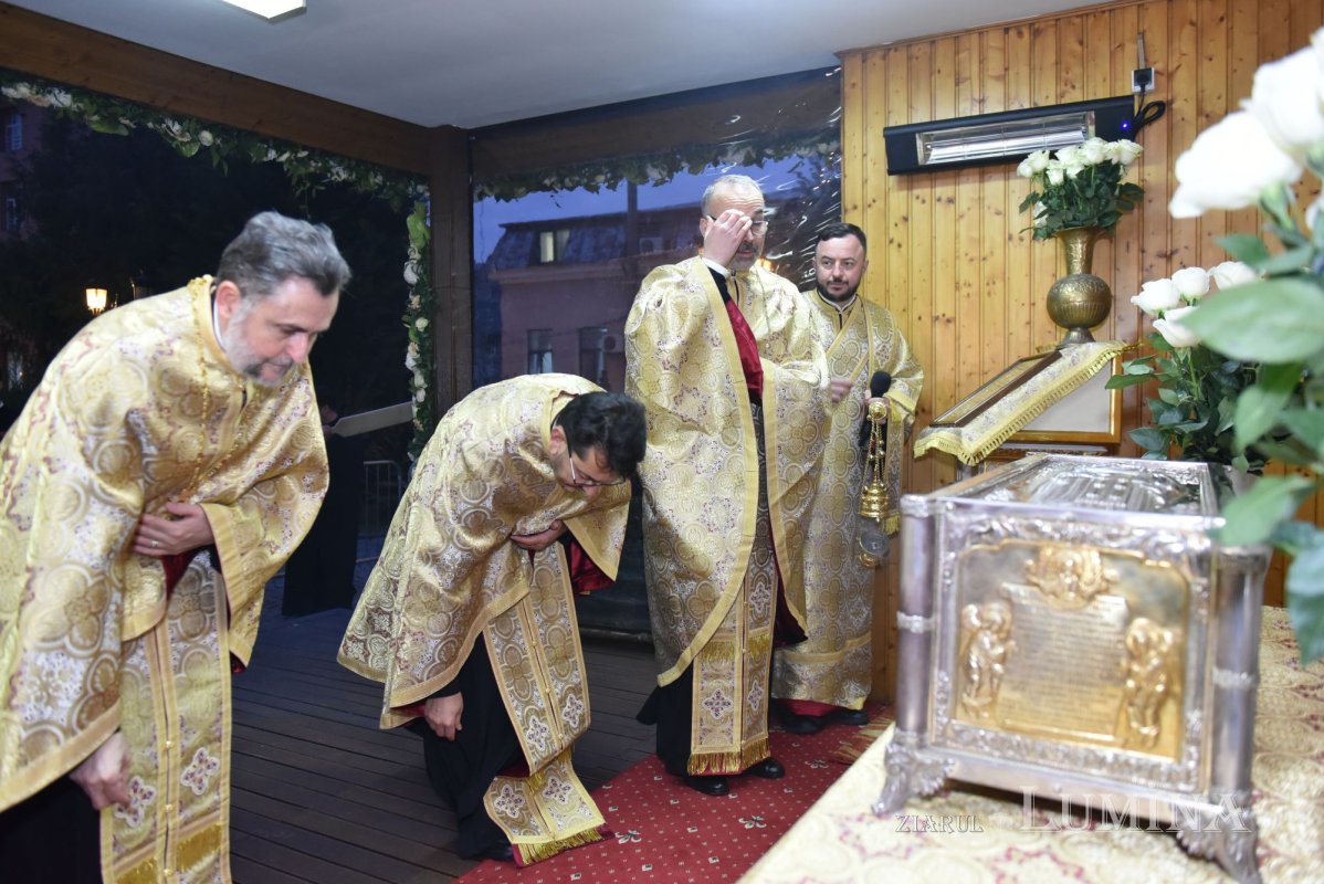 A început sărbătoarea Sfântului Ierarh Spiridon în București 318518