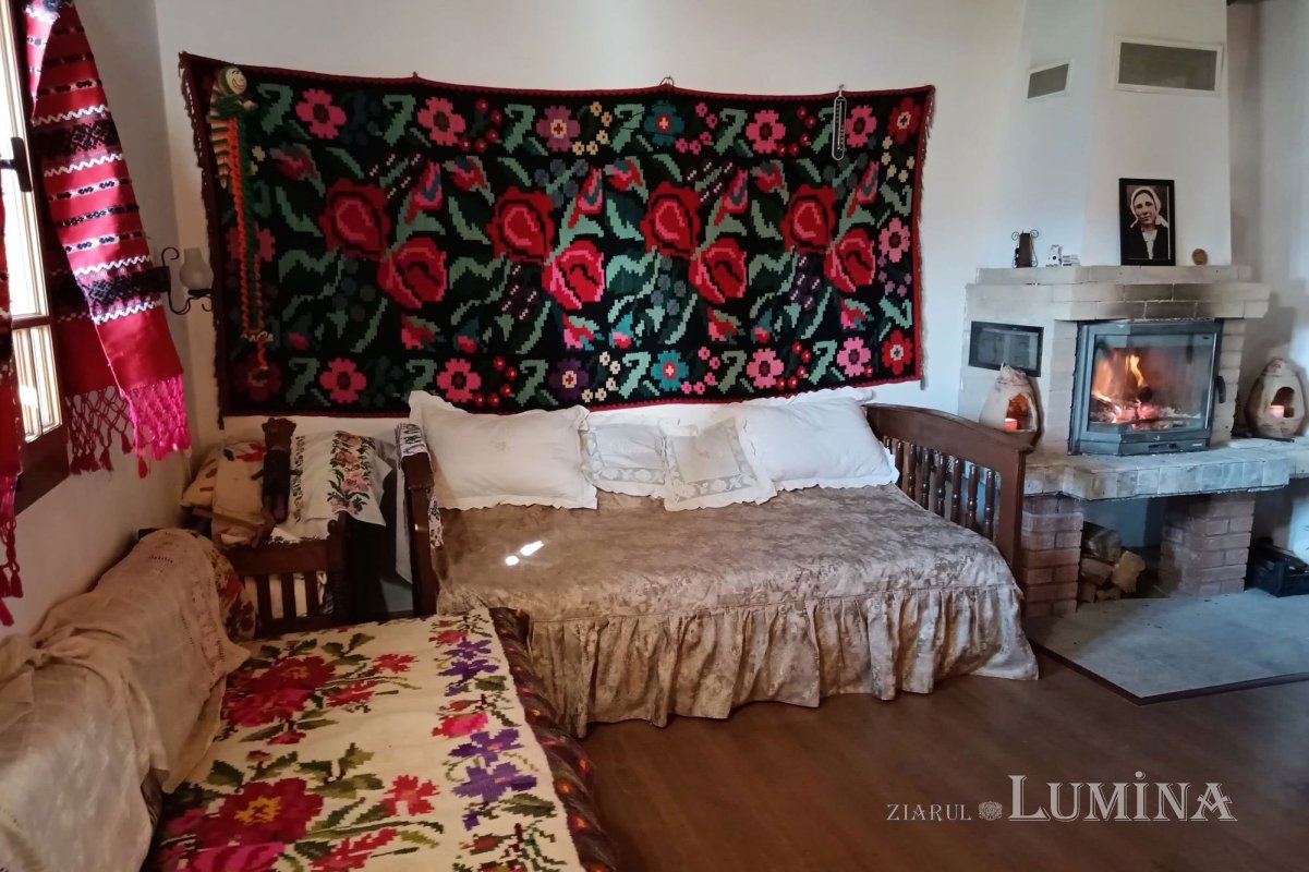 „Ulmi-Poleni”, memorialul care uneşte generaţii 318384